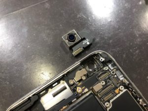 iPhone6Slus バックカメラ修理