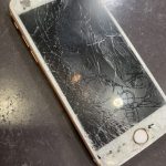 画面が粉々に割れてしまったiPhone6(T_T)