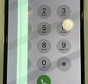 iPhone XS アイフォーン 画面修理 白い線　小倉　北九州