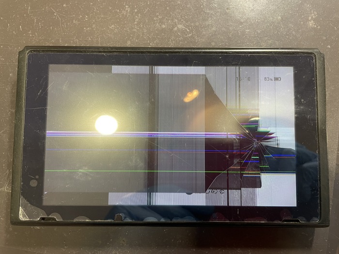 ニンテンドースイッチ　Nintendo Switch　液晶　割れ　映らない　画面　修理　小倉　北九州