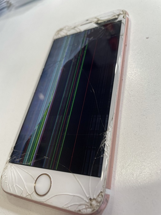 iPhone 7　アイホン　画面　液晶　割れ　修理　交換　小倉　北九州