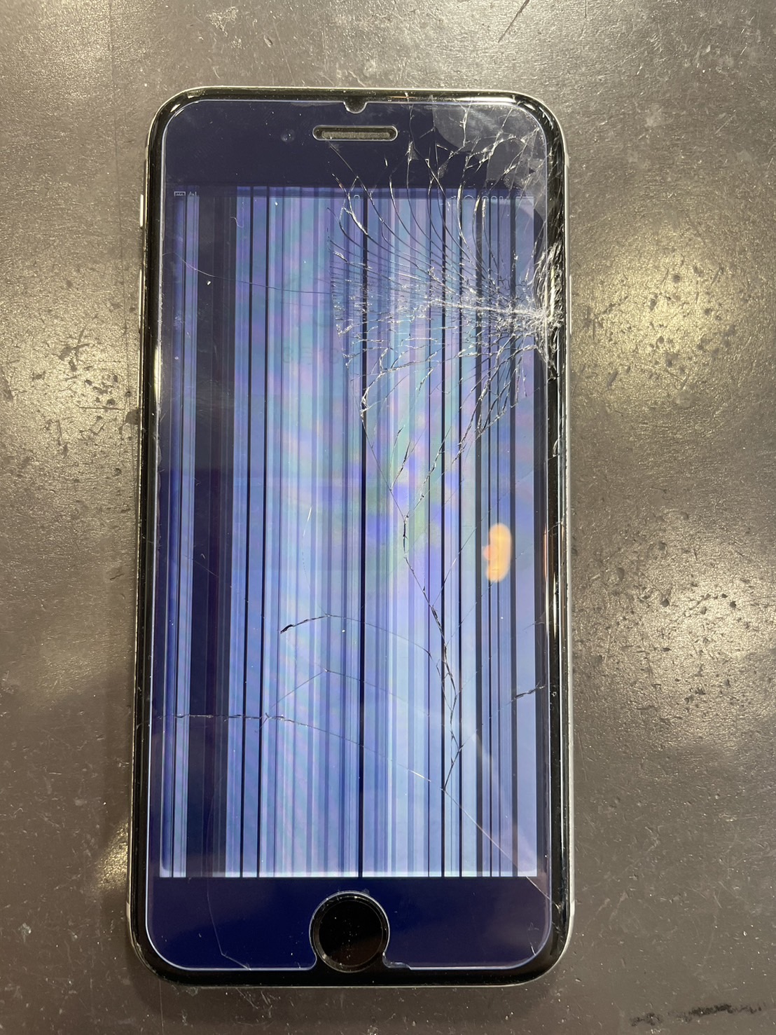 iPhoneSE2液晶修理