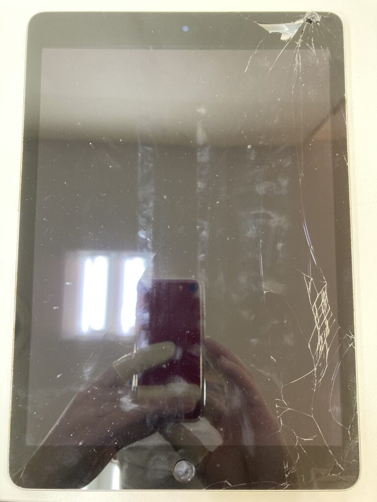 iPadのガラス割れ