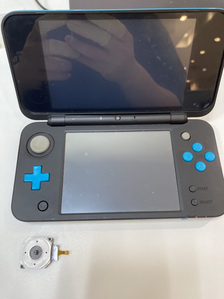 new ニンテンドー 2ds llのスライドパッドを交換した